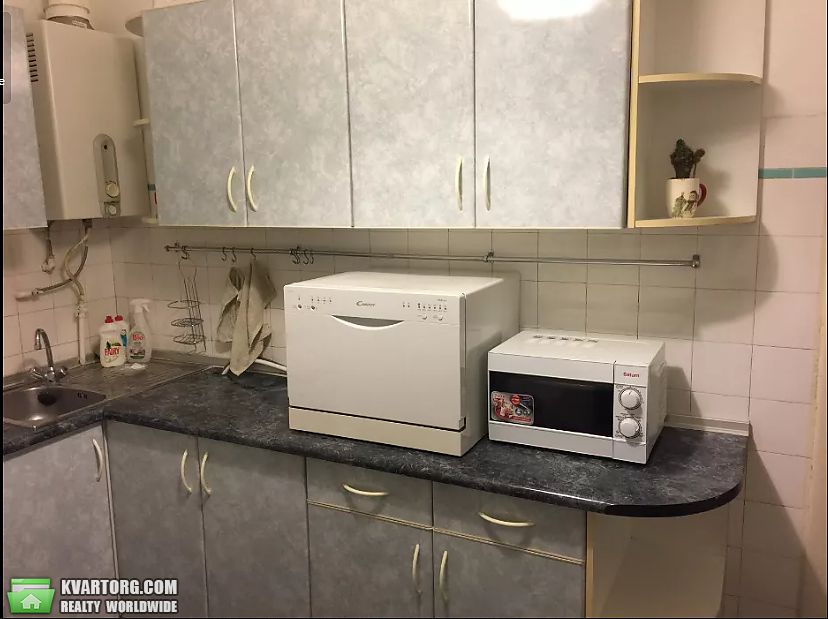 Rent out 2-room apartment. Киев,  Лейпцигская — photo 7