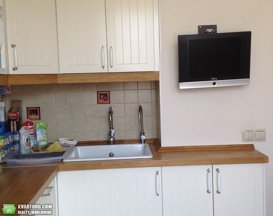 Sell 2-room apartment. Киев, Апрельский пер. — photo 1