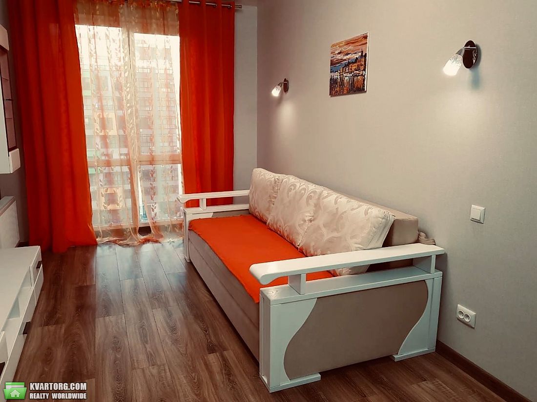Rent out 1-room apartment. Вишневое, Едности — photo 2