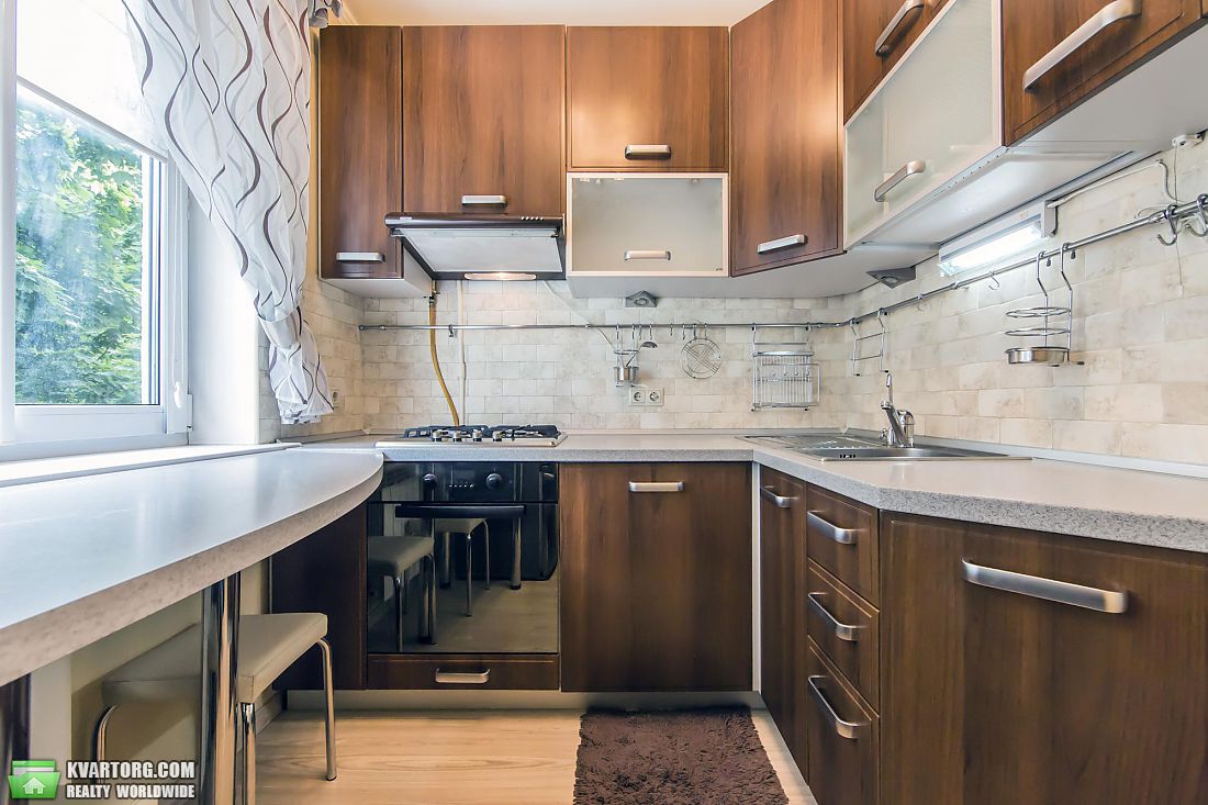 Sell 2-room apartment. Киев,  Полярная — photo 1