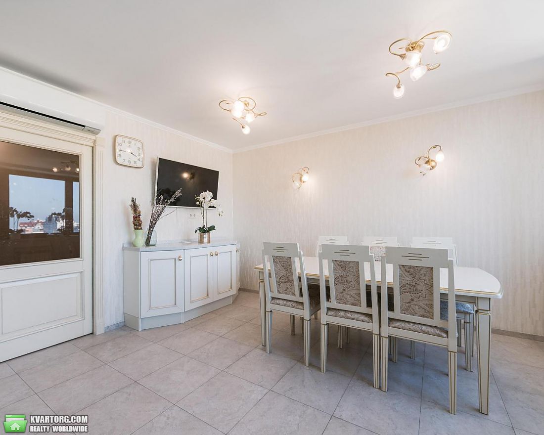 Rent out 3-room apartment. Киев,  Ирининская — photo 2