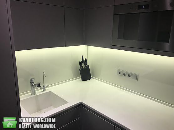 Rent out 2-room apartment. Киев,  Большая Васильковская — photo 3