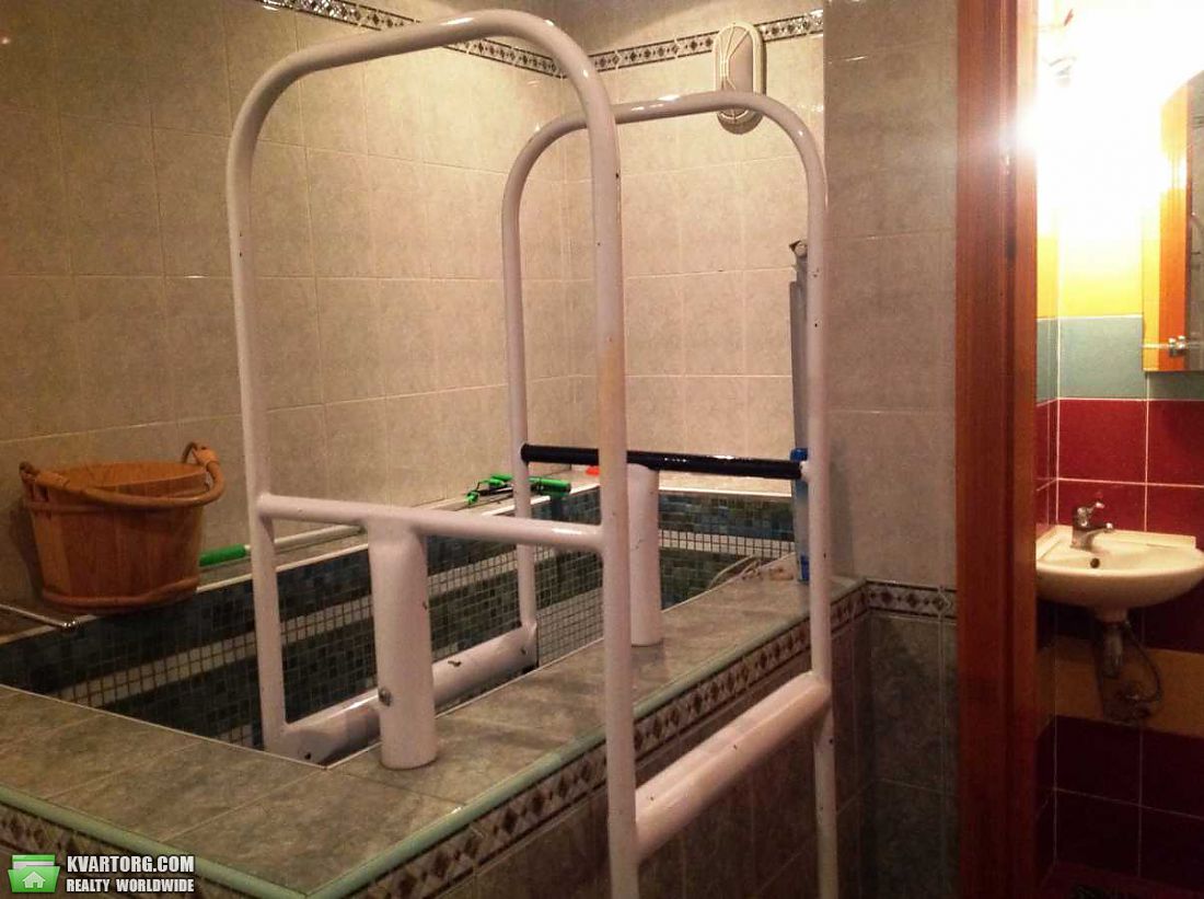Rent out house. Киев,  Монтажников — photo 6