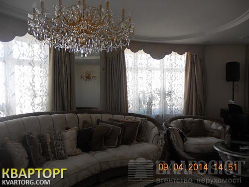 Sell 4-room apartment. Киев, Коновальця — photo 2