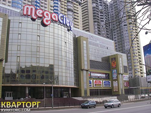 Sell shop. Киев,  Харьковское шоссе — photo 1