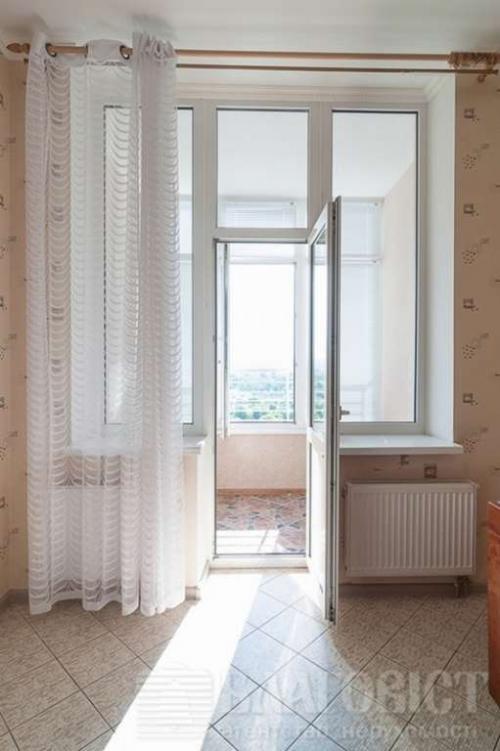 Sell 3-room apartment. Киев, Днепровская наб. — photo 8
