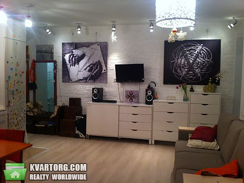 Sell 3-room apartment. Киев,  Гарматная — photo 2