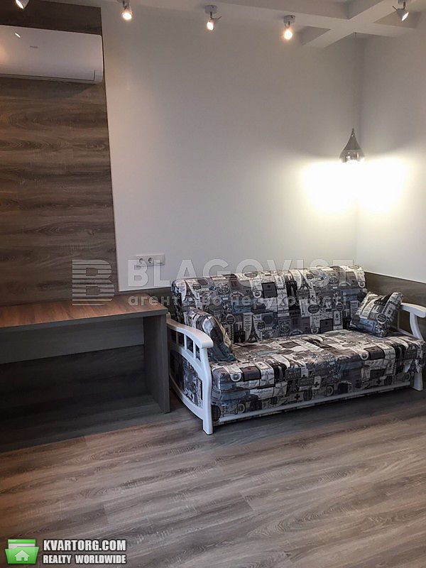 Rent out 1-room apartment. Киев,  Волошская — photo 9