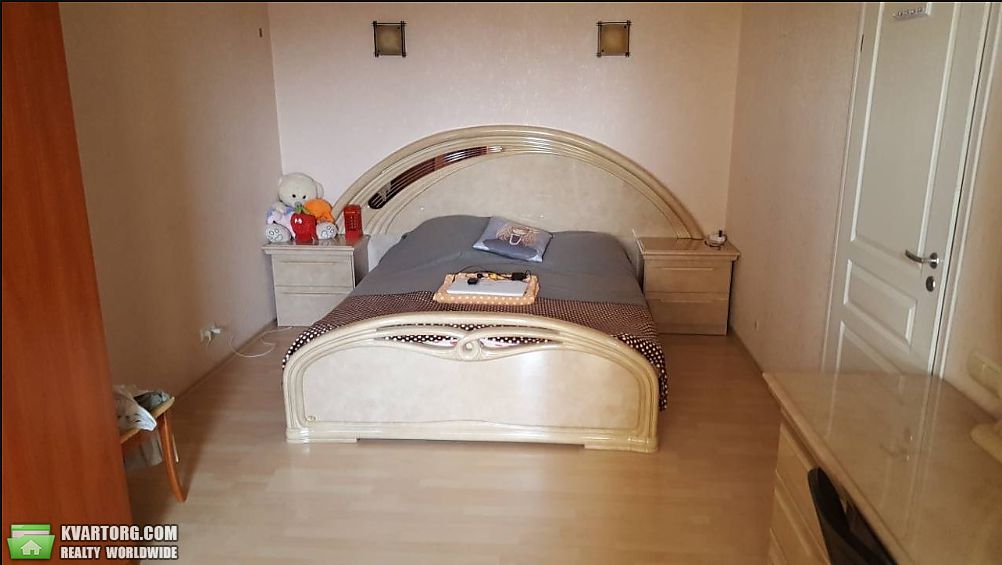 Rent out 2-room apartment. Киев,  Северная — photo 6
