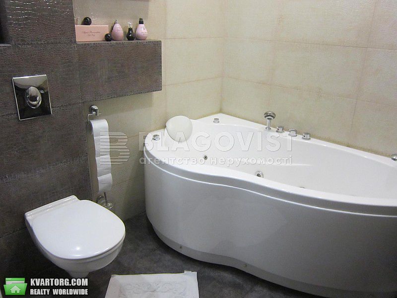 Sell 3-room apartment. Киев,  Урловская — photo 8