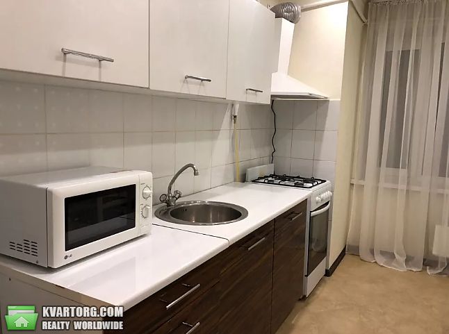 Rent out 1-room apartment. Киев,  Оболонская — photo 3