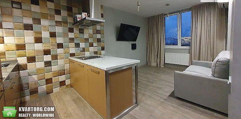 Sell 3-room apartment. Киев,  Ломоносова — photo 2