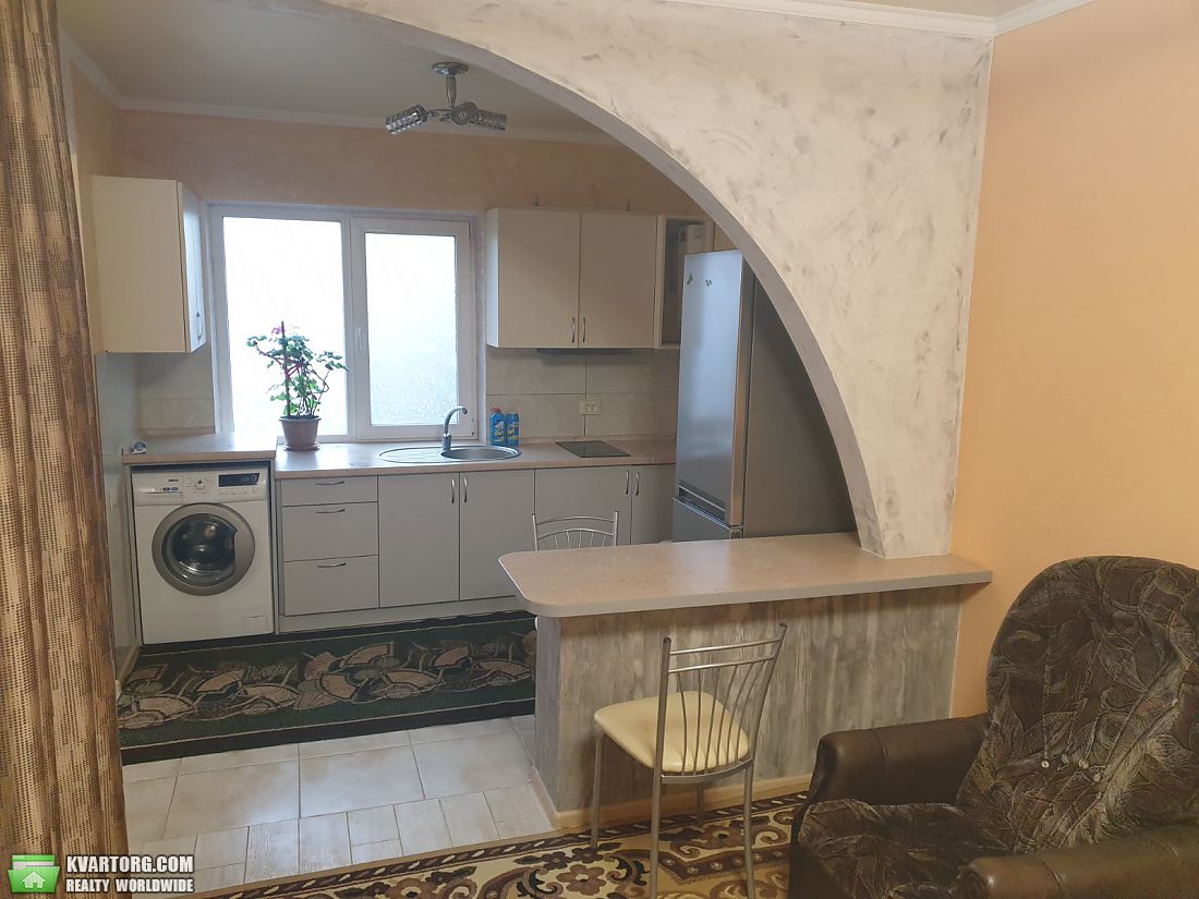 Rent out house. Одесса,  Комарова — photo 1