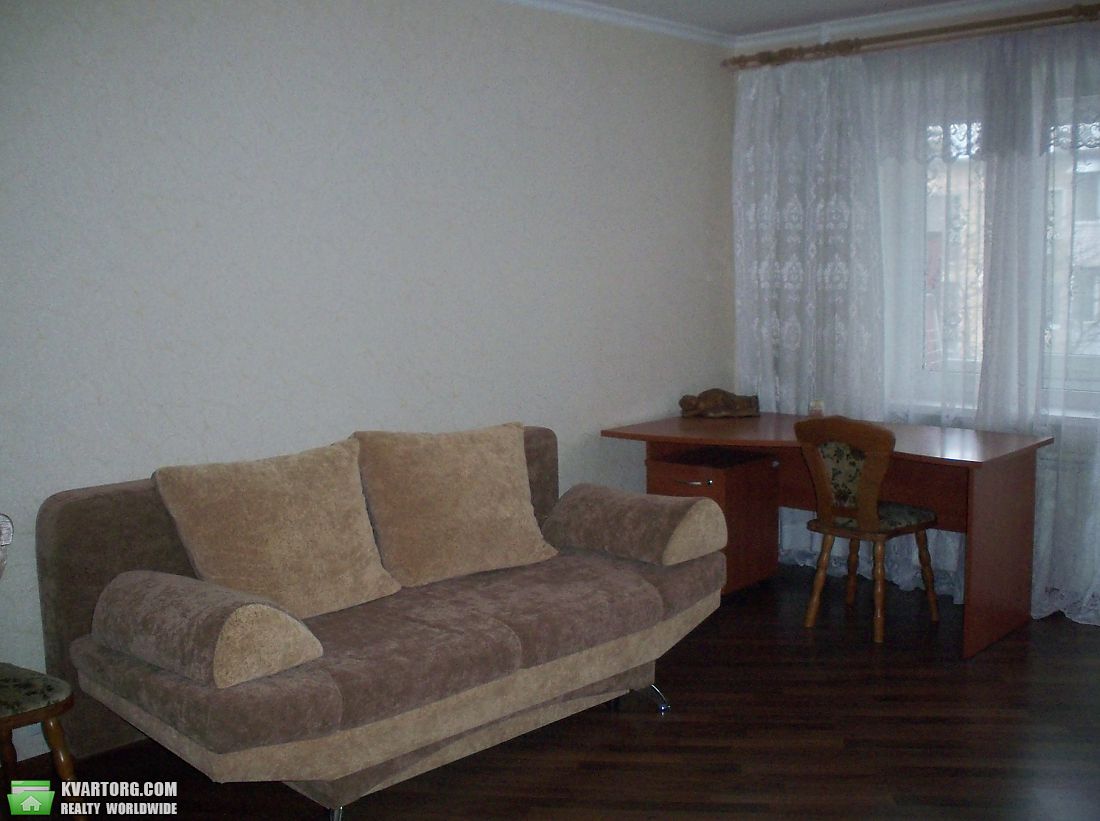Sell 1-room apartment. Киев,  Невская — photo 1