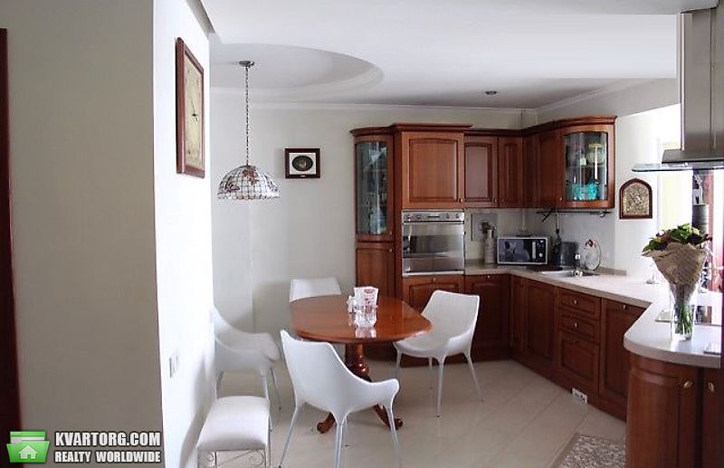 Sell 3-room apartment. Киев,  Княжий Затон — photo 1