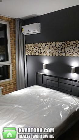 Rent out 2-room apartment. Киев, Проспект Победы — photo 10