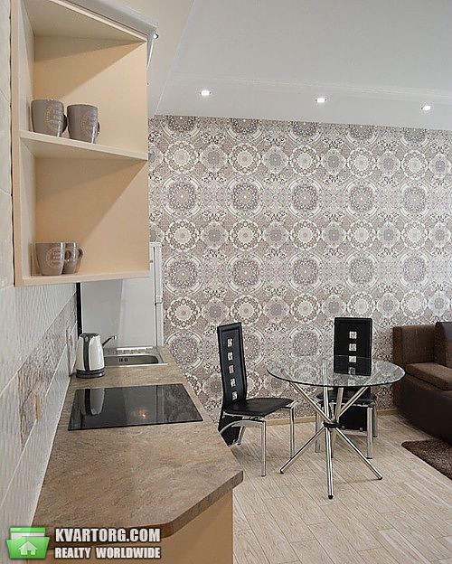 Rent out 1-room apartment. Киев,  Заречная — photo 4