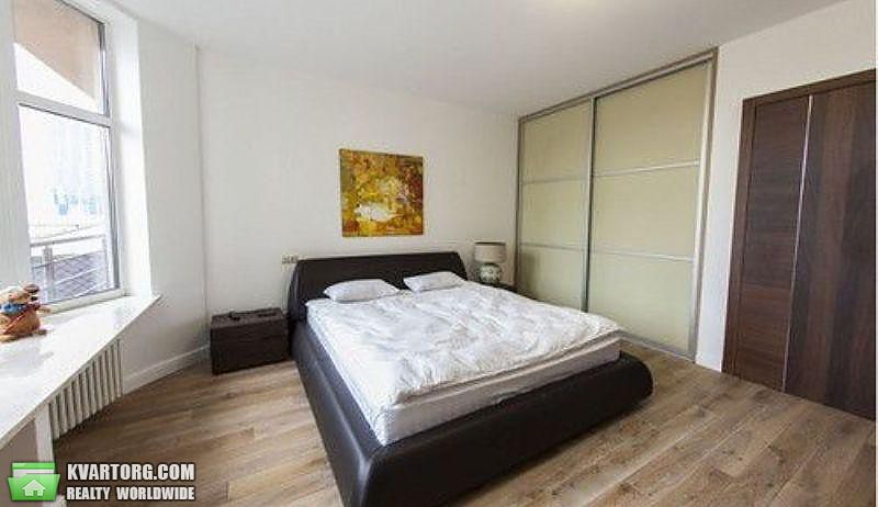 Rent out 4-room apartment. Киев, Льва Толстого ул. — photo 6