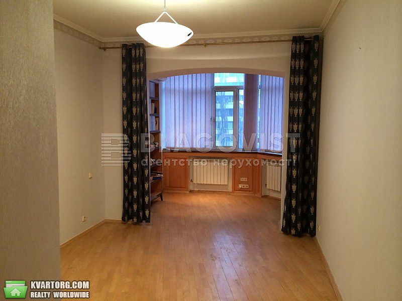 Sell 3-room apartment. Киев,  Боткина — photo 3