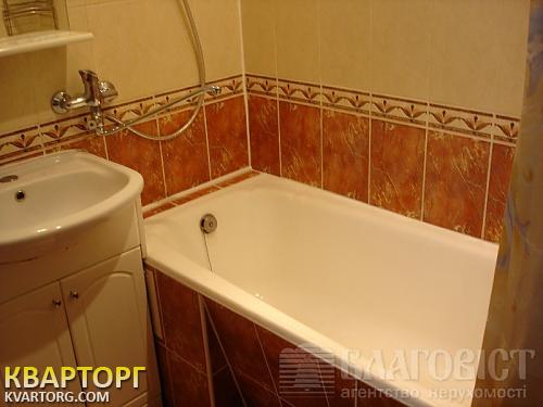 Rent out 2-room apartment. Киев, Владимирская — photo 3