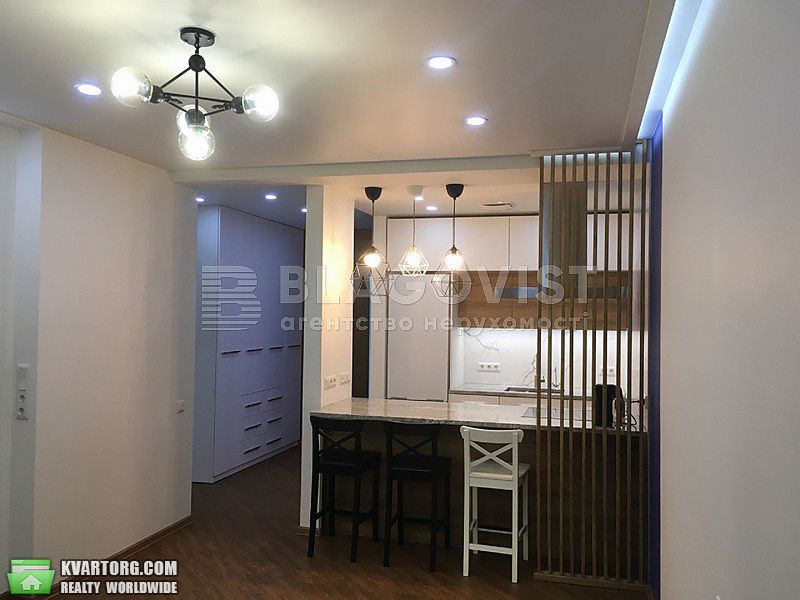 Rent out 2-room apartment. Киев,  Липковского — photo 8