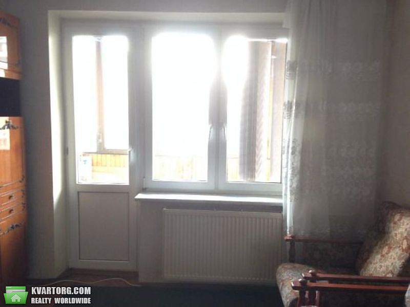 Sell 2-room apartment. Киев,  Героев Днепра — photo 3