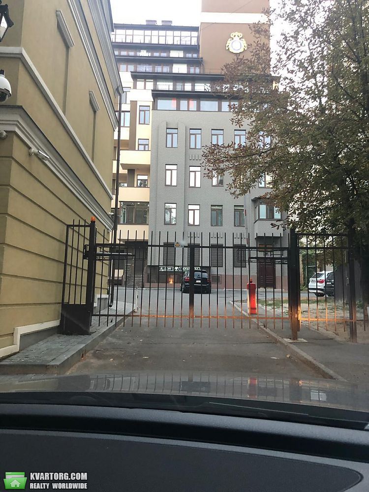Rent out 2-room apartment. Днепропетровск, Мечникова — photo 1
