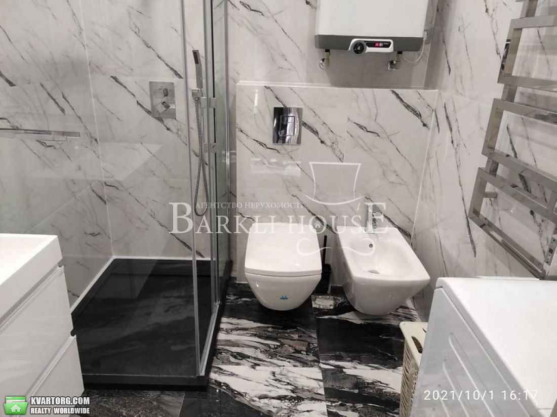 Rent out 2-room apartment. Киев,  Саперное поле — photo 3