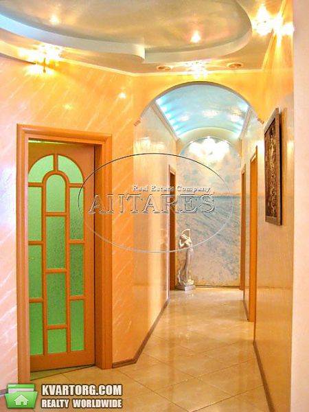 Rent out 3-room apartment. Киев, Жилянская — photo 6