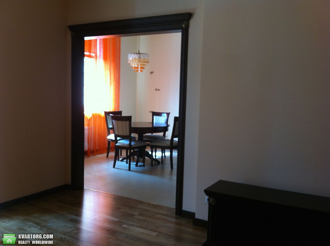 Sell 2-room apartment. Киев, Никольско-Слободская — photo 4