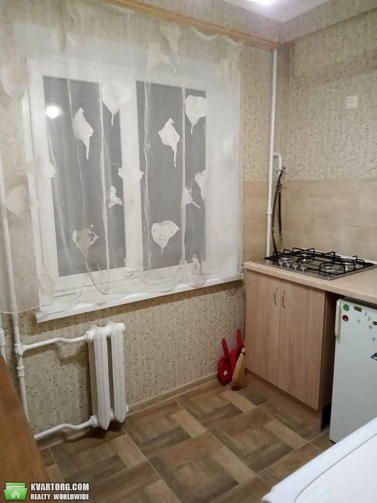 Rent out 1-room apartment. Киев,  Липковского — photo 3