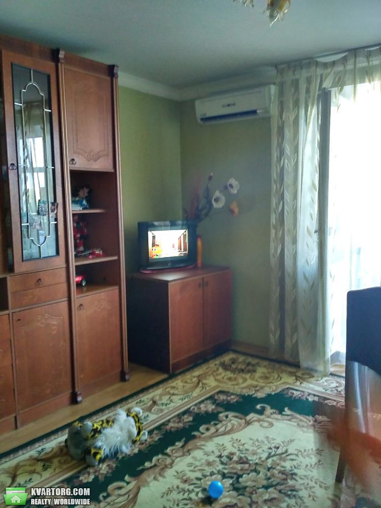 Sell 2-room apartment. Одесса, Михайловская площадь — photo 1