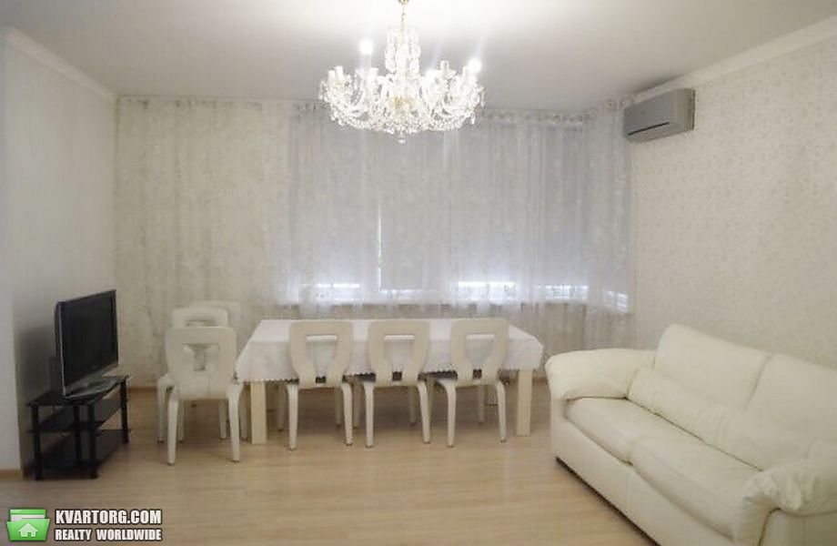 Rent out 3-room apartment. Киев, лобановського — photo 1