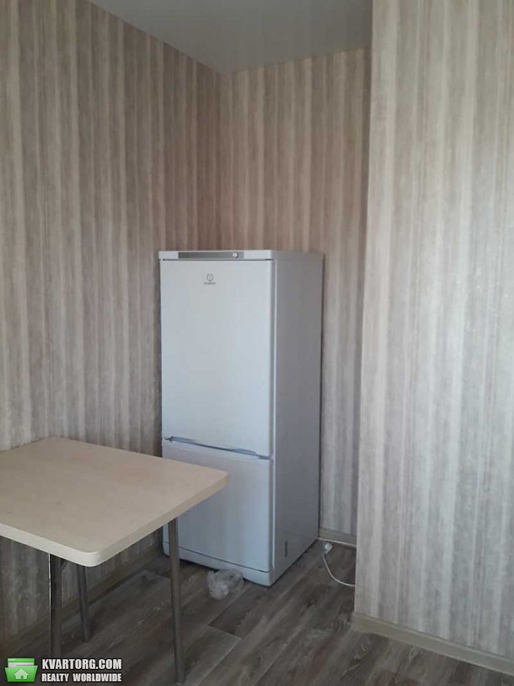 Rent out 1-room apartment. Днепропетровск,  Набережная Ленина — photo 4