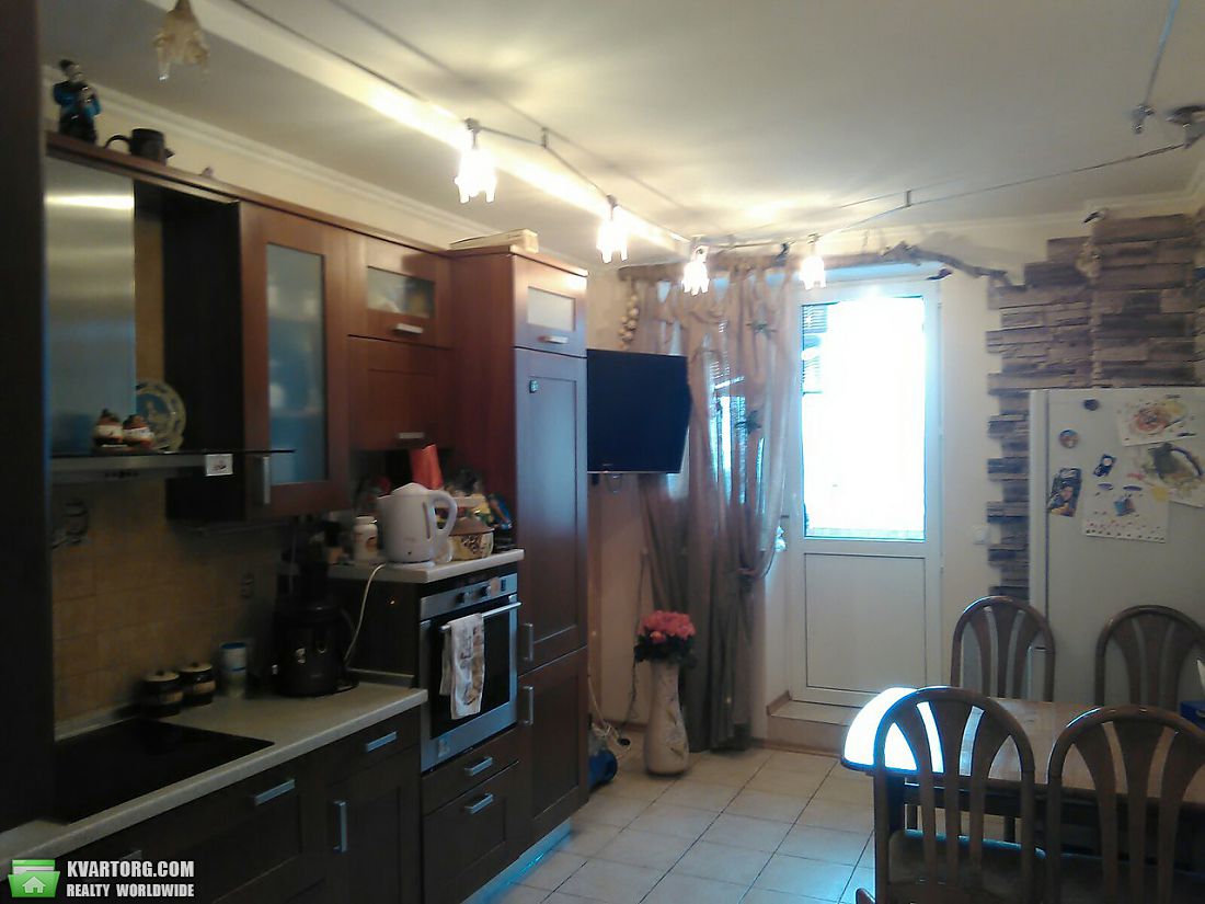 Sell 3-room apartment. Киев,  Мильчакова — photo 6