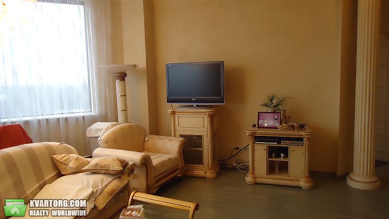 Rent out 3-room apartment. Одесса, проспект Шевченка — photo 7