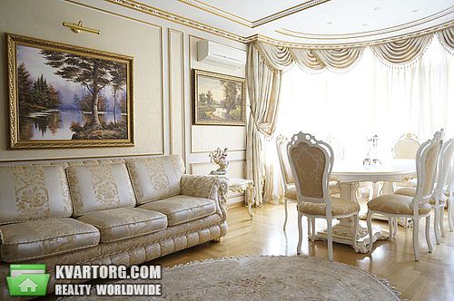 Sell 3-room apartment. Киев,  Дмитриевская — photo 1
