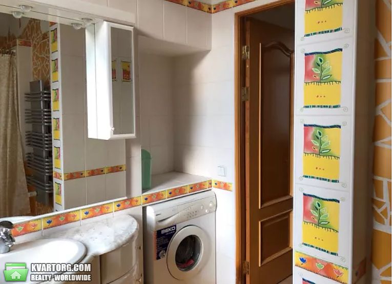 Rent out 2-room apartment. Киев,  Антоновича — photo 7