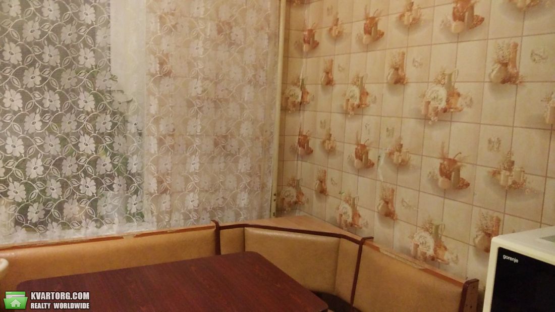 Sell 4-room apartment. Киев,  Порика — photo 10