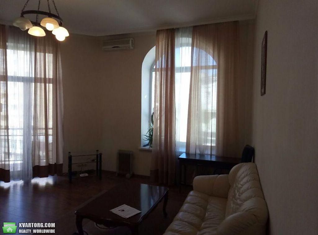 Rent out 2-room apartment. Киев,  Саксаганского — photo 3