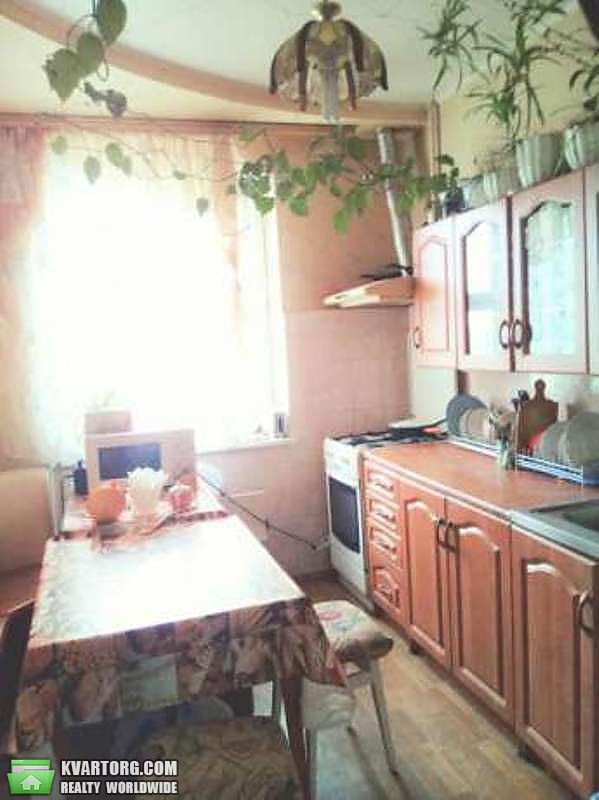 Sell 3-room apartment. Киев,  Радунская — photo 1