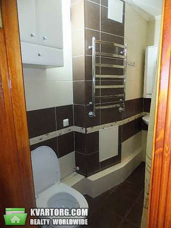 Rent out 2-room apartment. Киев,  Дегтяревская — photo 6