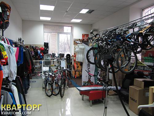 Rent out shop. Киев, Русановская Набережная,12 — photo 2