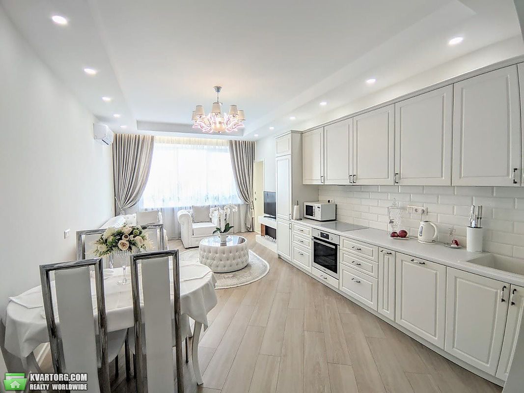 Sell 2-room apartment. Киев, Вышгородская — photo 1