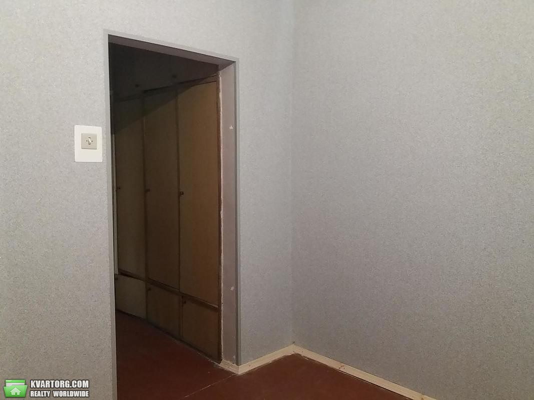  3-  , .  12 -  8