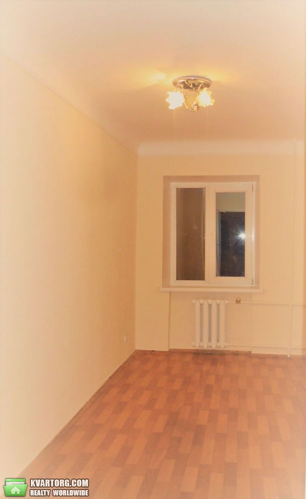 Sell 2-room apartment. Киев,  Автозаводская — photo 2