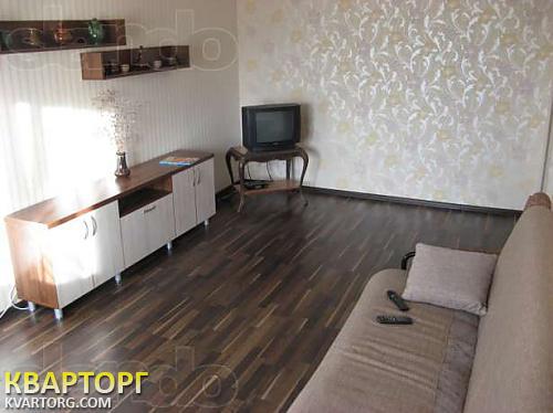 Rent out house. Киевская обл., Зелный Бор — photo 1