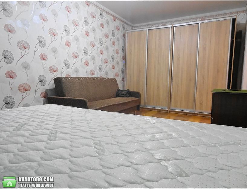 Rent out 1-room apartment. Киев,  Большая Китаевская — photo 2
