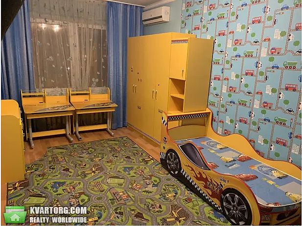 Rent out 3-room apartment. Киев,  Урловская — photo 2