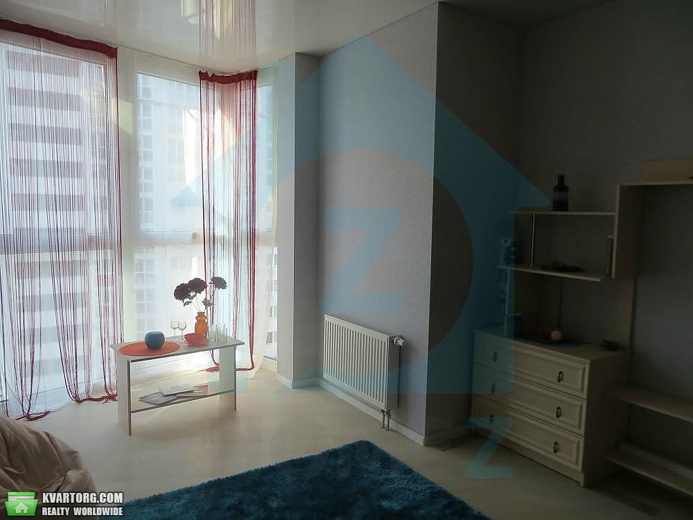 Sell 2-room apartment. Киев,  Драгоманова — photo 3